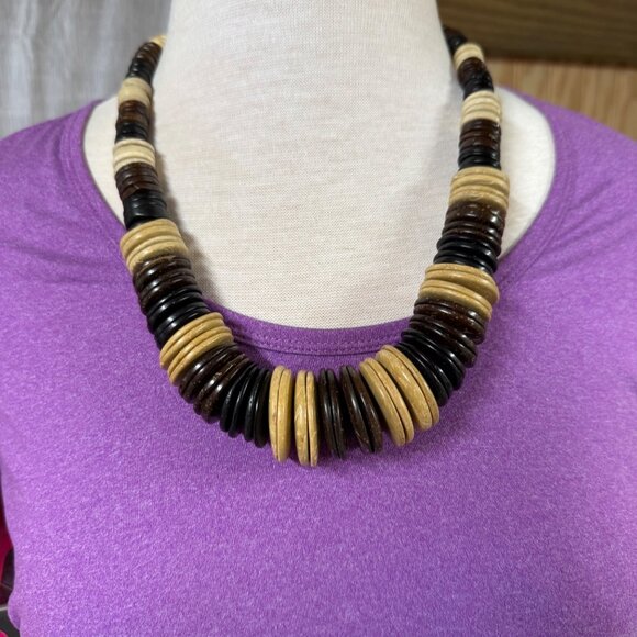Chunky Natural Wood Bead Necklace Black Brown/Beige Layers & Loop Button Closure - Picture 3 of 16